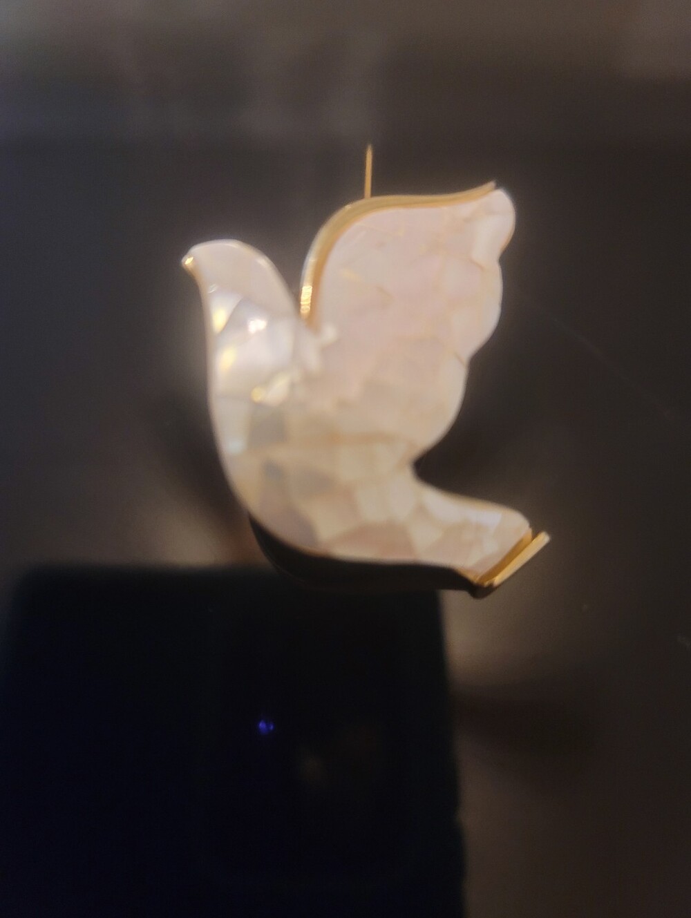 Vintage Signed Goldtone Love Dove Brooch 1 1/4" Liz Claiborne